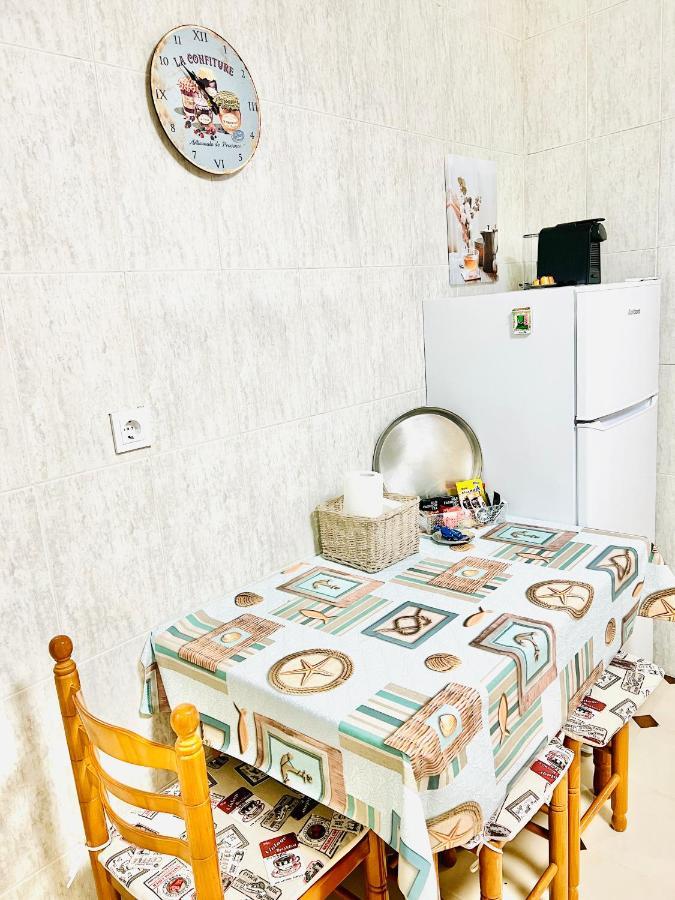 Apartamento Vaqueiro Тинео Екстериор снимка