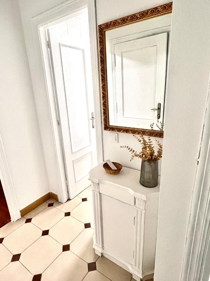 Apartamento Vaqueiro Тинео Екстериор снимка